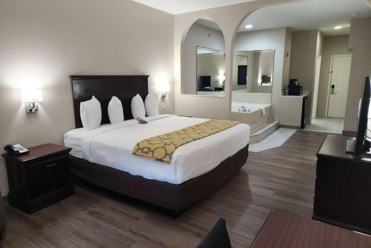 Baymont By Wyndham Houston Brookhollow المظهر الخارجي الصورة
