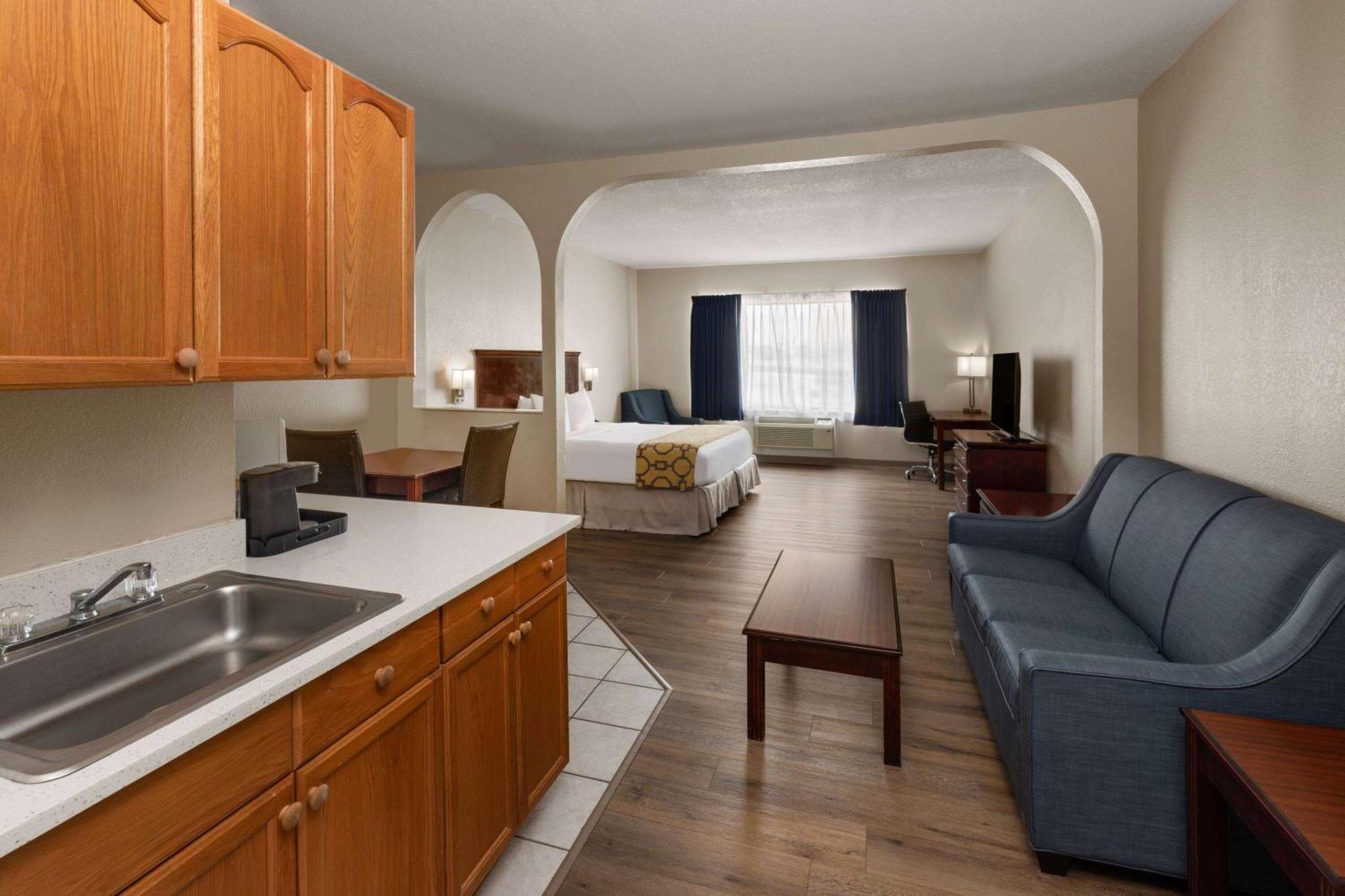 Baymont By Wyndham Houston Brookhollow المظهر الخارجي الصورة