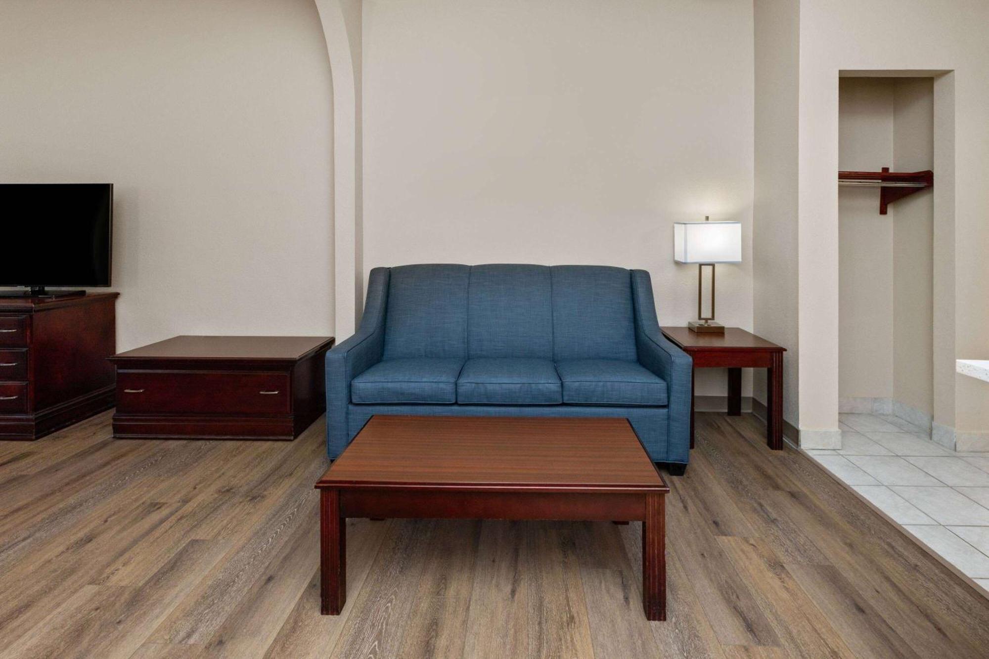 Baymont By Wyndham Houston Brookhollow المظهر الخارجي الصورة
