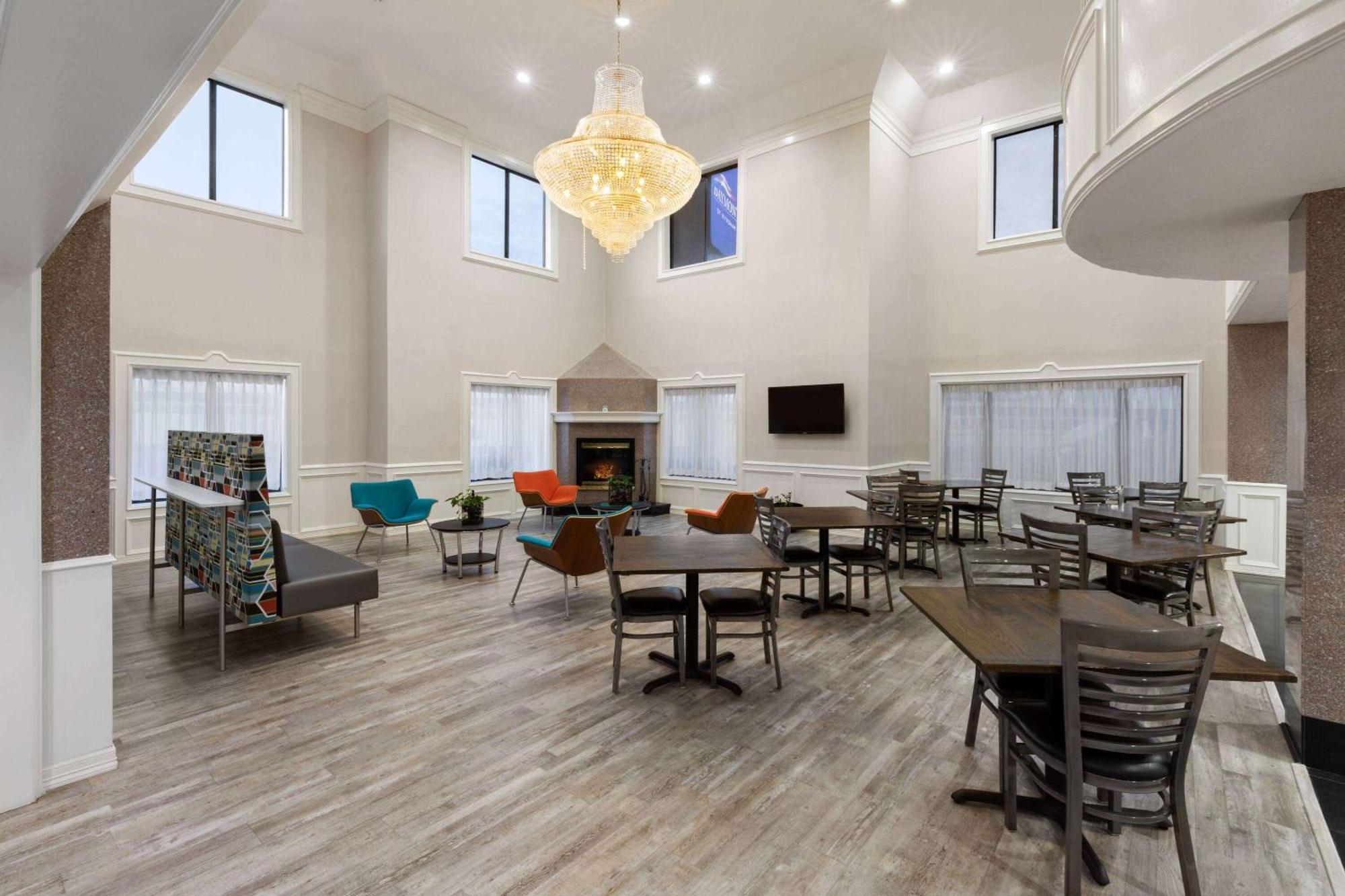 Baymont By Wyndham Houston Brookhollow المظهر الخارجي الصورة